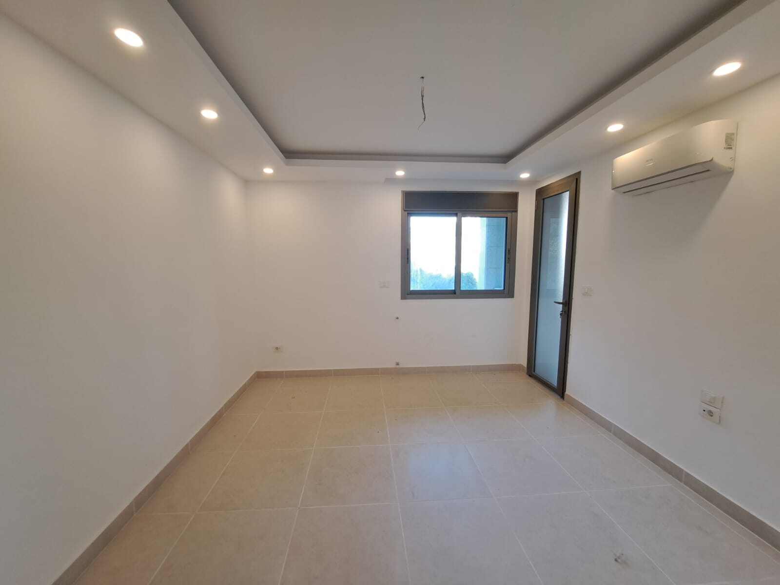 Hazmieh, Baabda, Mount Lebanon, 3 Bedrooms Bedrooms, 3 Rooms Rooms,5 BathroomsBathrooms,Duplex,Buy,16420659152