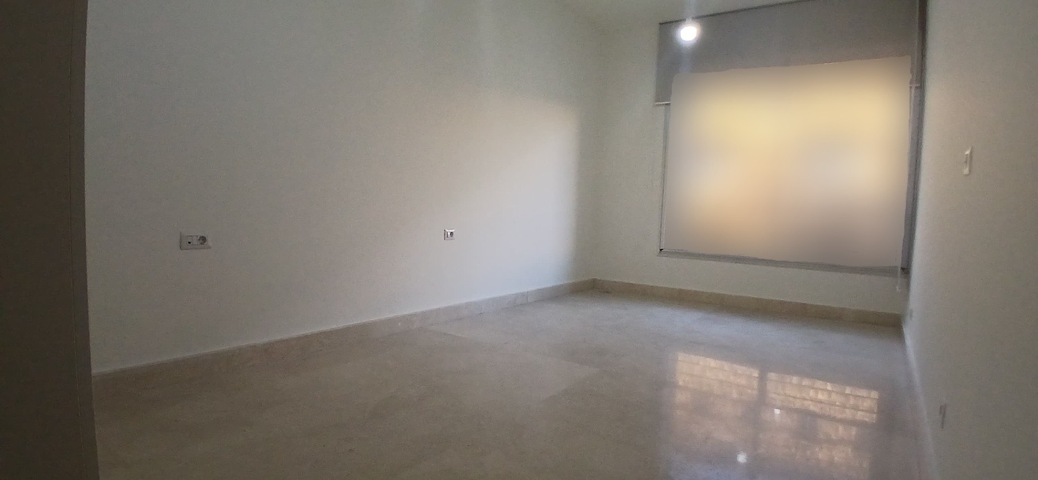 Achrafieh, Beirut, Beirut, 3 Bedrooms Bedrooms, 3 Rooms Rooms,4 BathroomsBathrooms,Apartment,Rent,18849892297