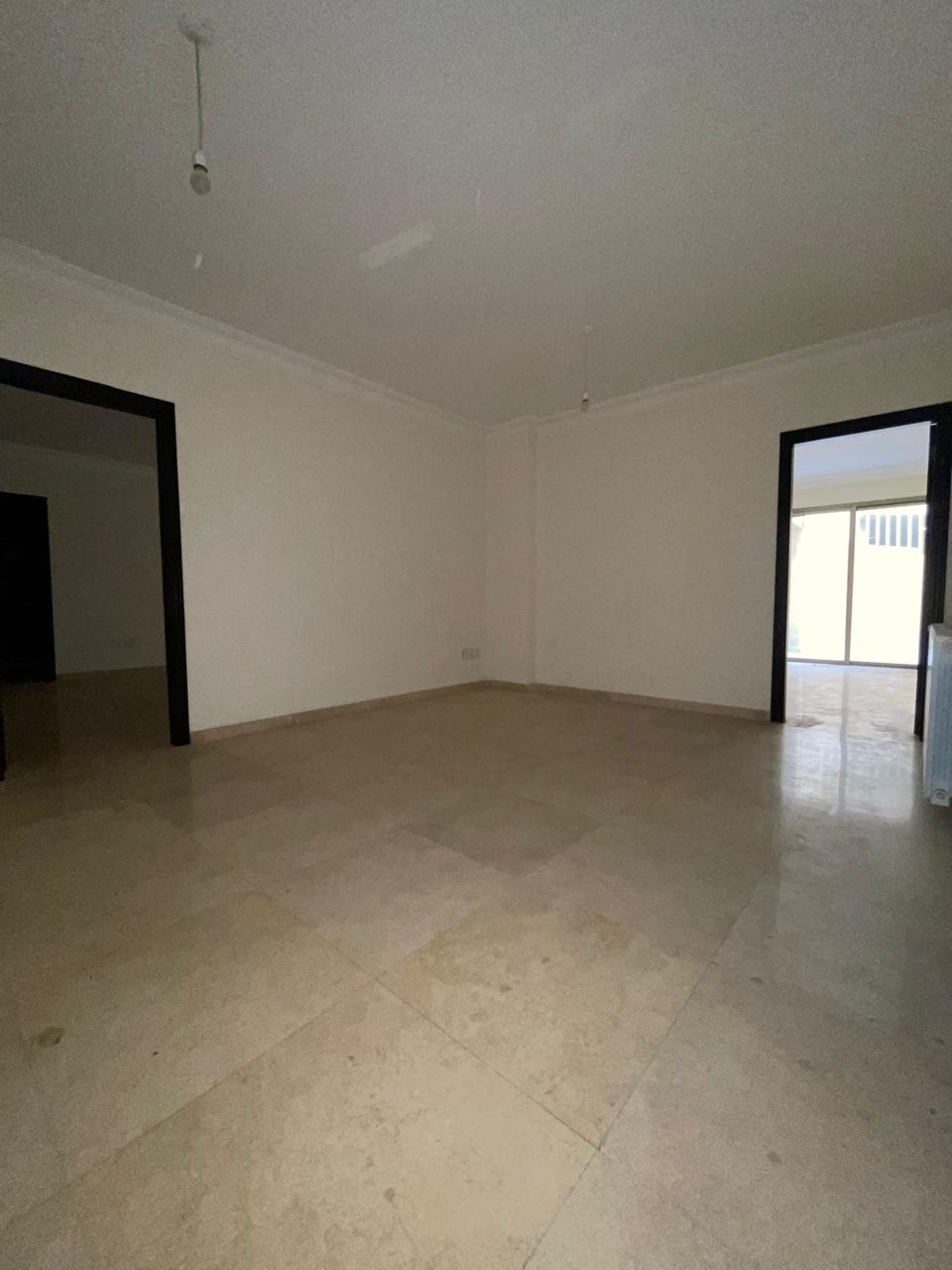 Hazmieh, Baabda, Mount Lebanon, 4 Bedrooms Bedrooms, 4 Rooms Rooms,5 BathroomsBathrooms,Apartment,Buy,18665758170