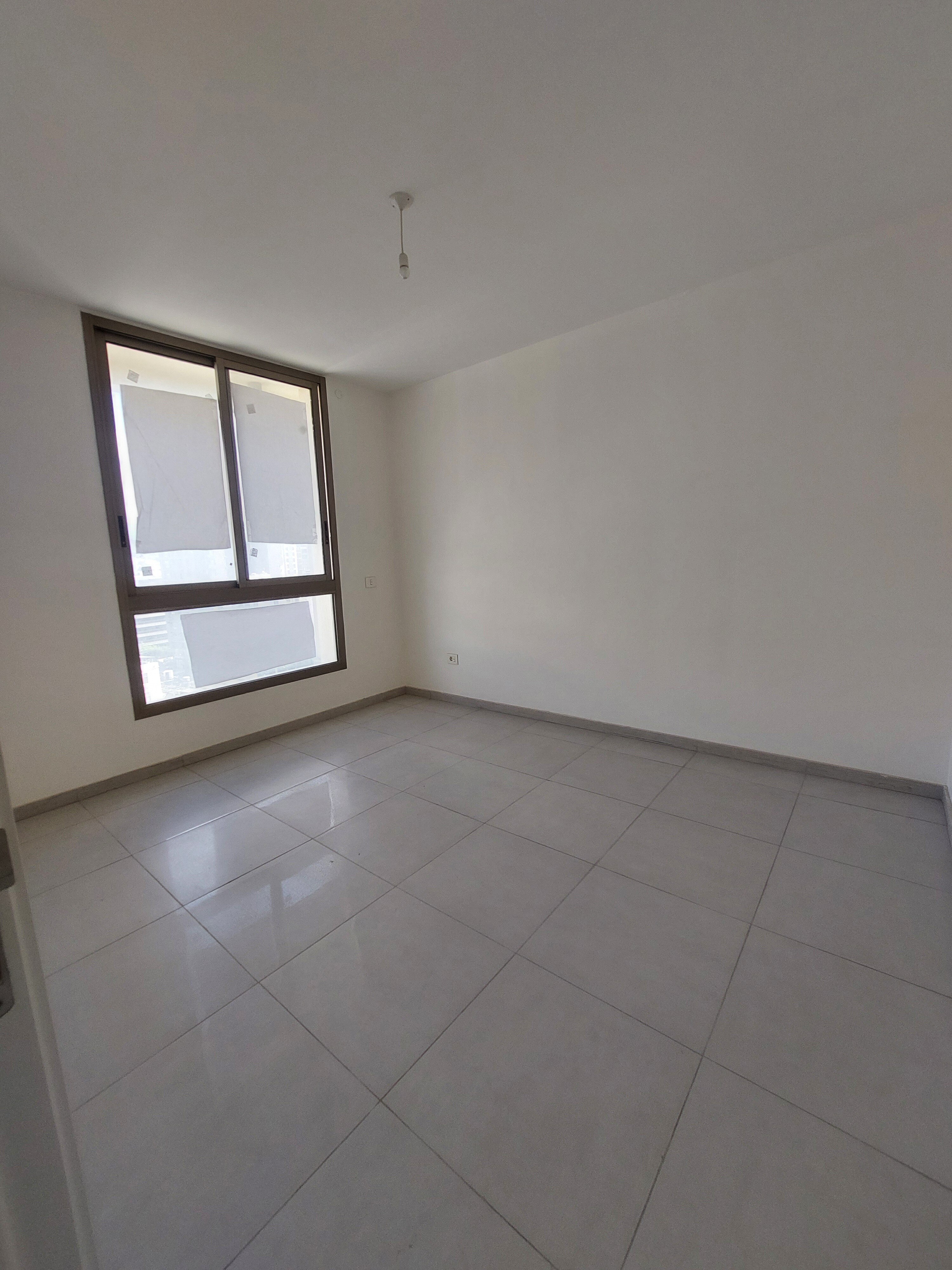 Badaro, Beirut, Lebanon, 4 Bedrooms Bedrooms, 4 Rooms Rooms,5 BathroomsBathrooms,Apartment,Buy,20187701486