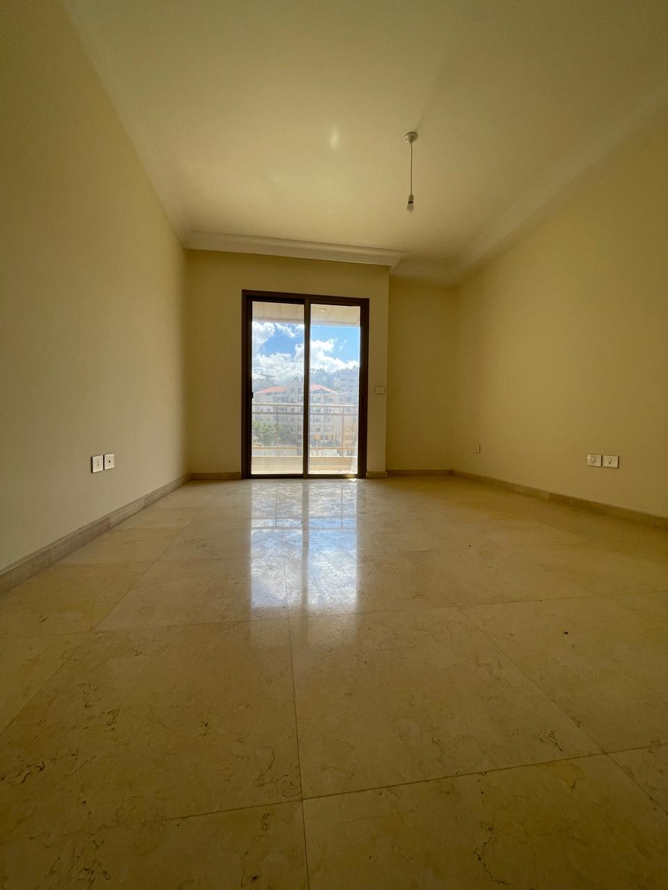 Hazmieh, Baabda, Mount Lebanon, 3 Bedrooms Bedrooms, 3 Rooms Rooms,4 BathroomsBathrooms,Apartment,Buy,18674731229