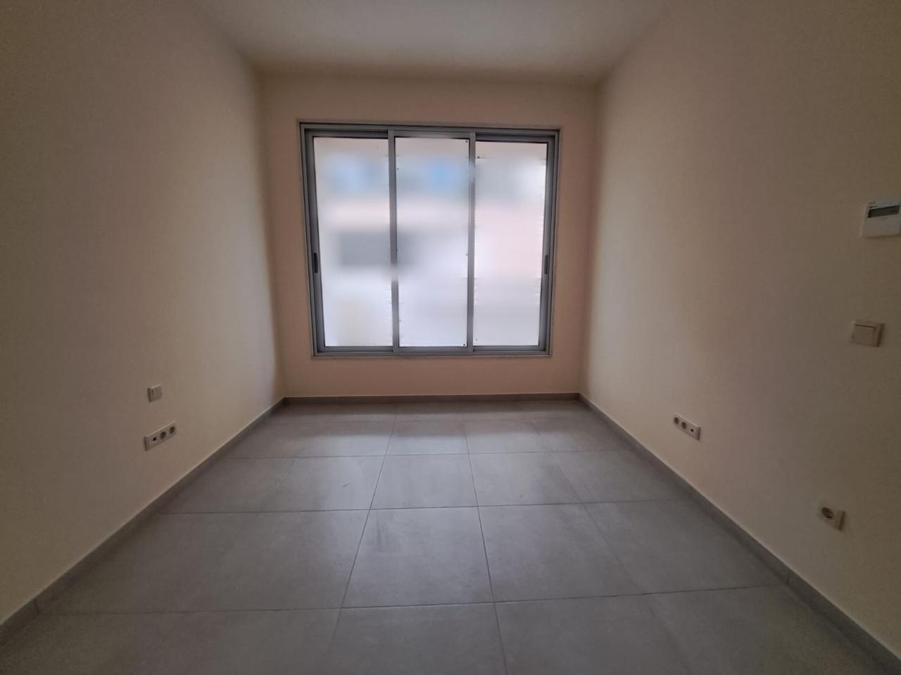 Louaize, Baabda, Mount Lebanon, 3 Bedrooms Bedrooms, 3 Rooms Rooms,4 BathroomsBathrooms,Apartment,Rent,10866994384