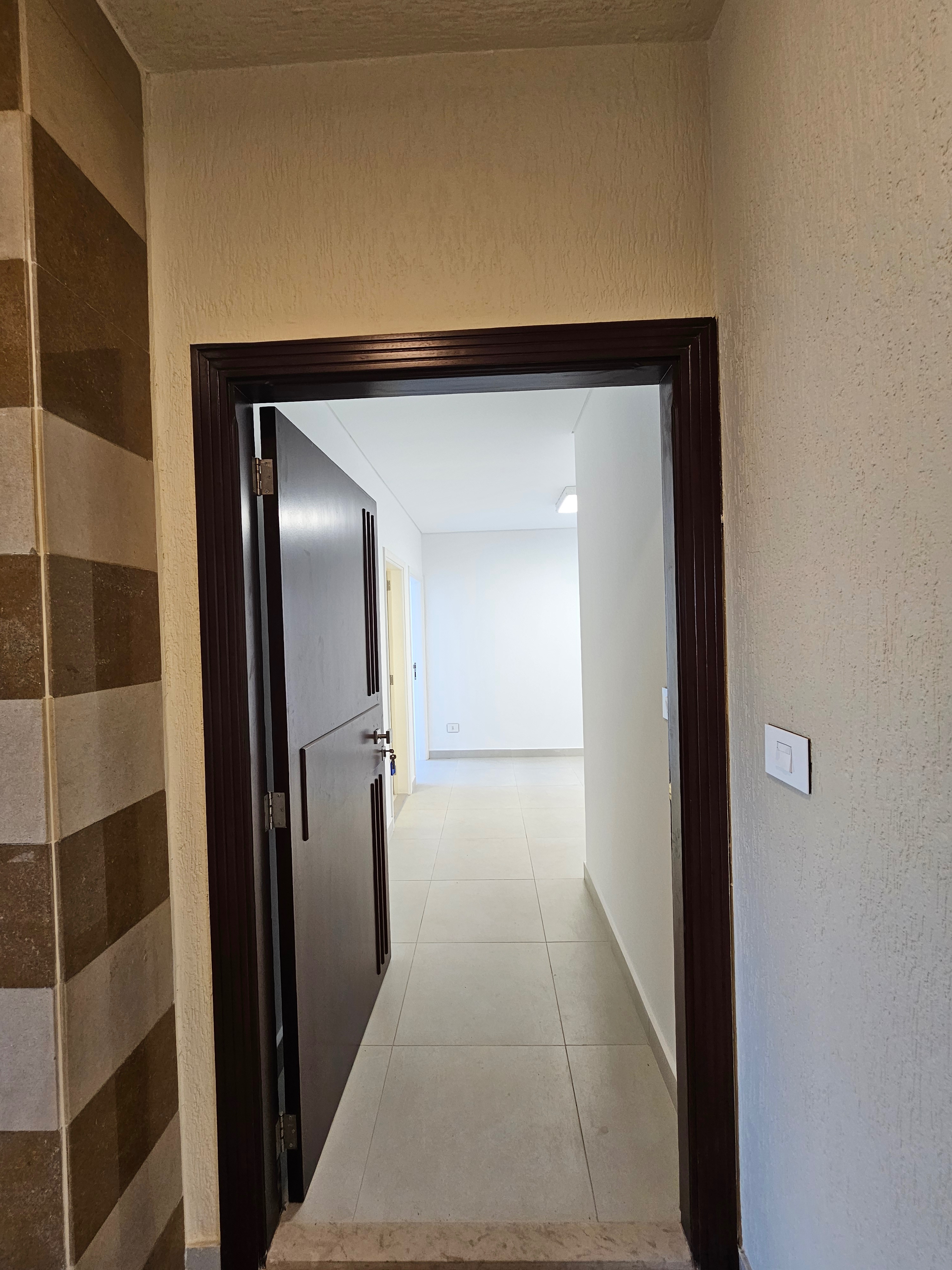 Hamra, Beirut, Lebanon, ,1 BathroomBathrooms,Office,Rent,10859924417