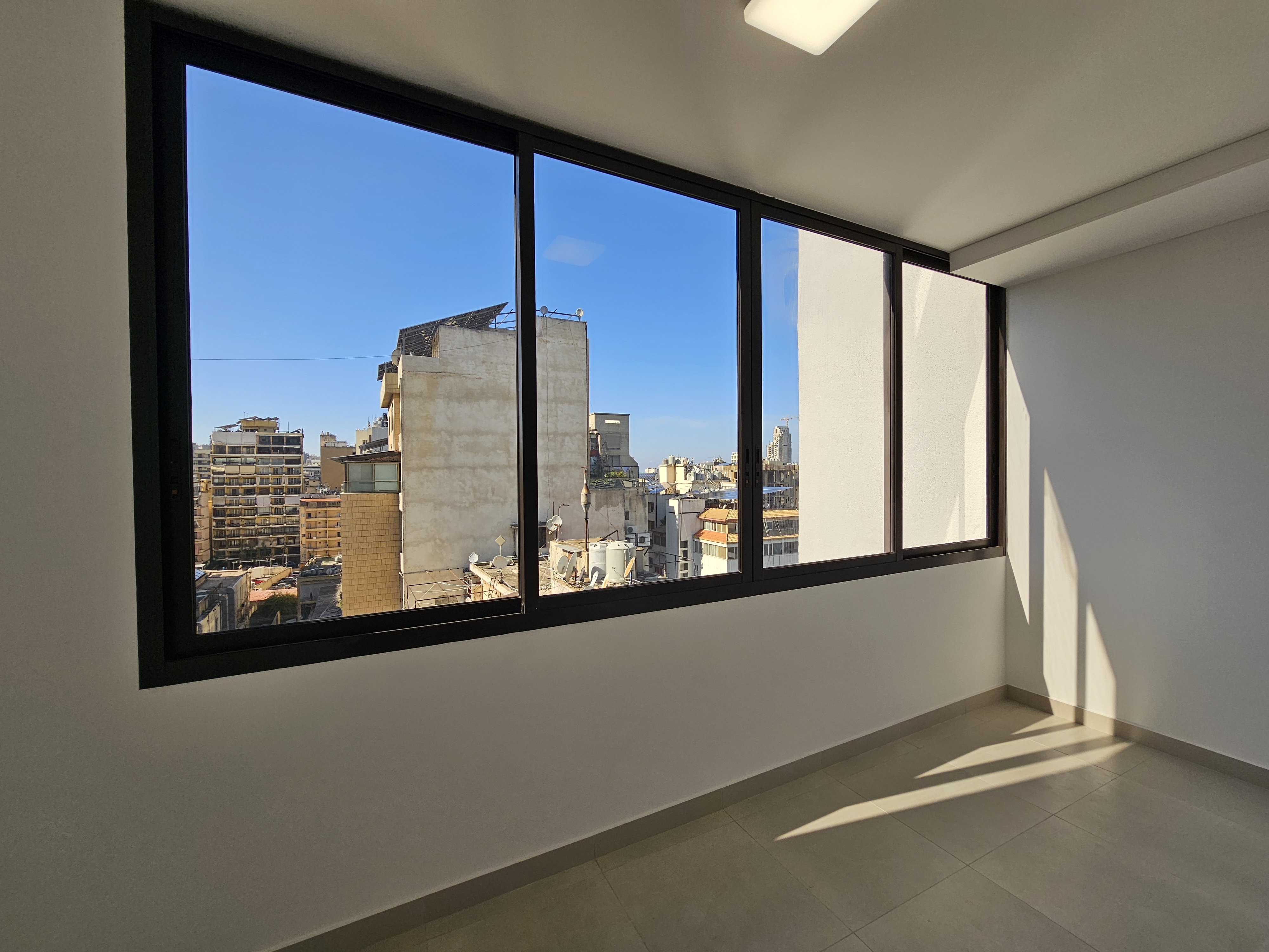 Hamra, Beirut, Lebanon, ,1 BathroomBathrooms,Office,Rent,10859924417