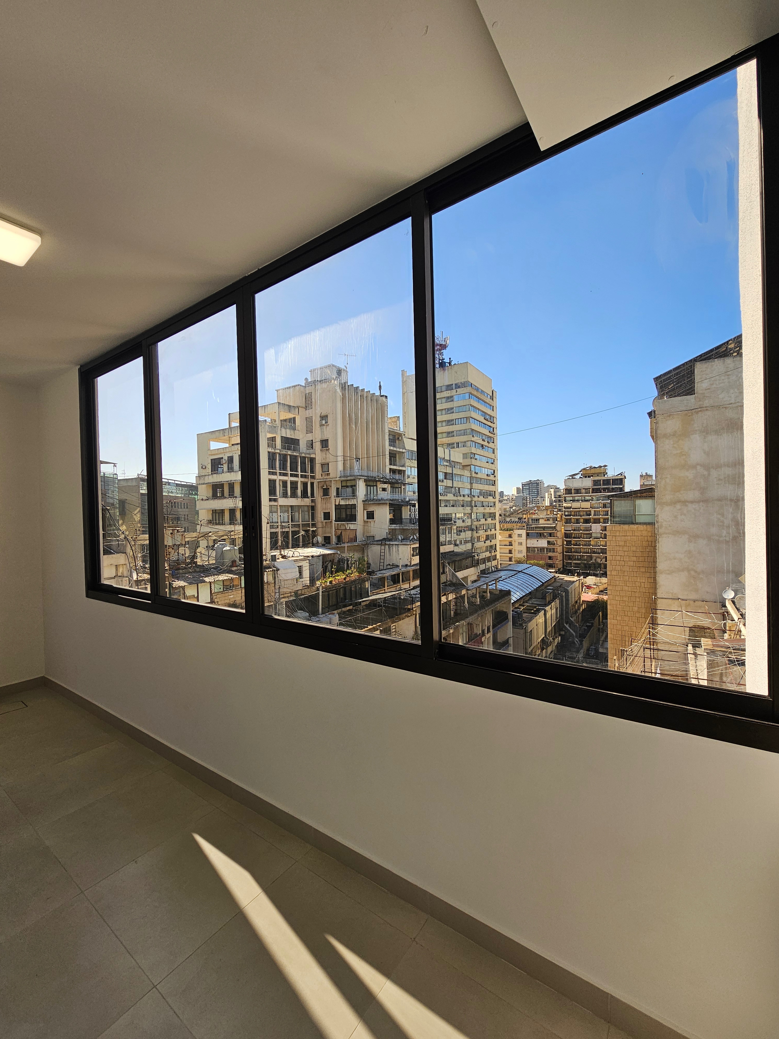 Hamra, Beirut, Lebanon, ,1 BathroomBathrooms,Office,Rent,10859924417