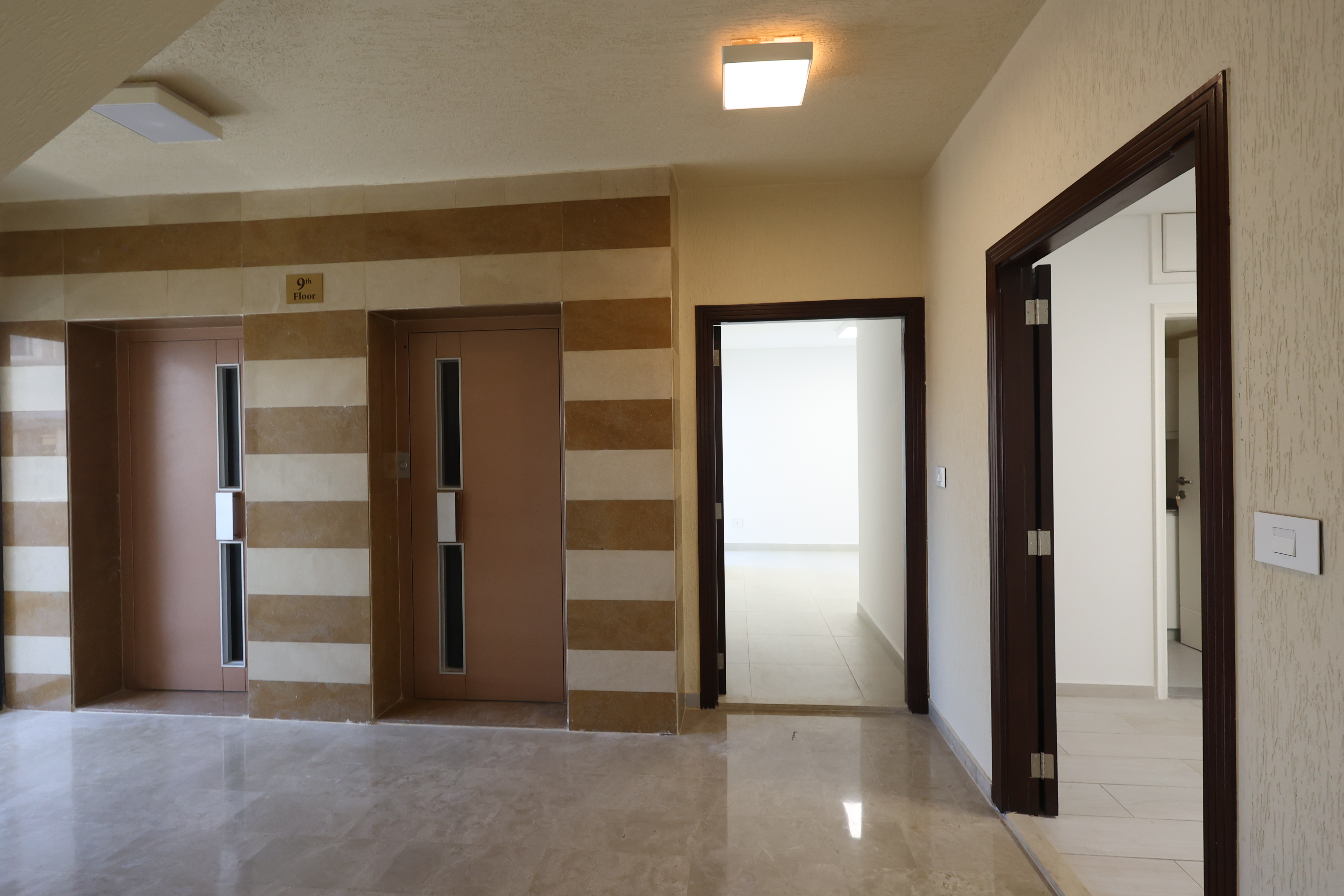 Hamra, Beirut, Lebanon, ,1 BathroomBathrooms,Office,Rent,10859924417