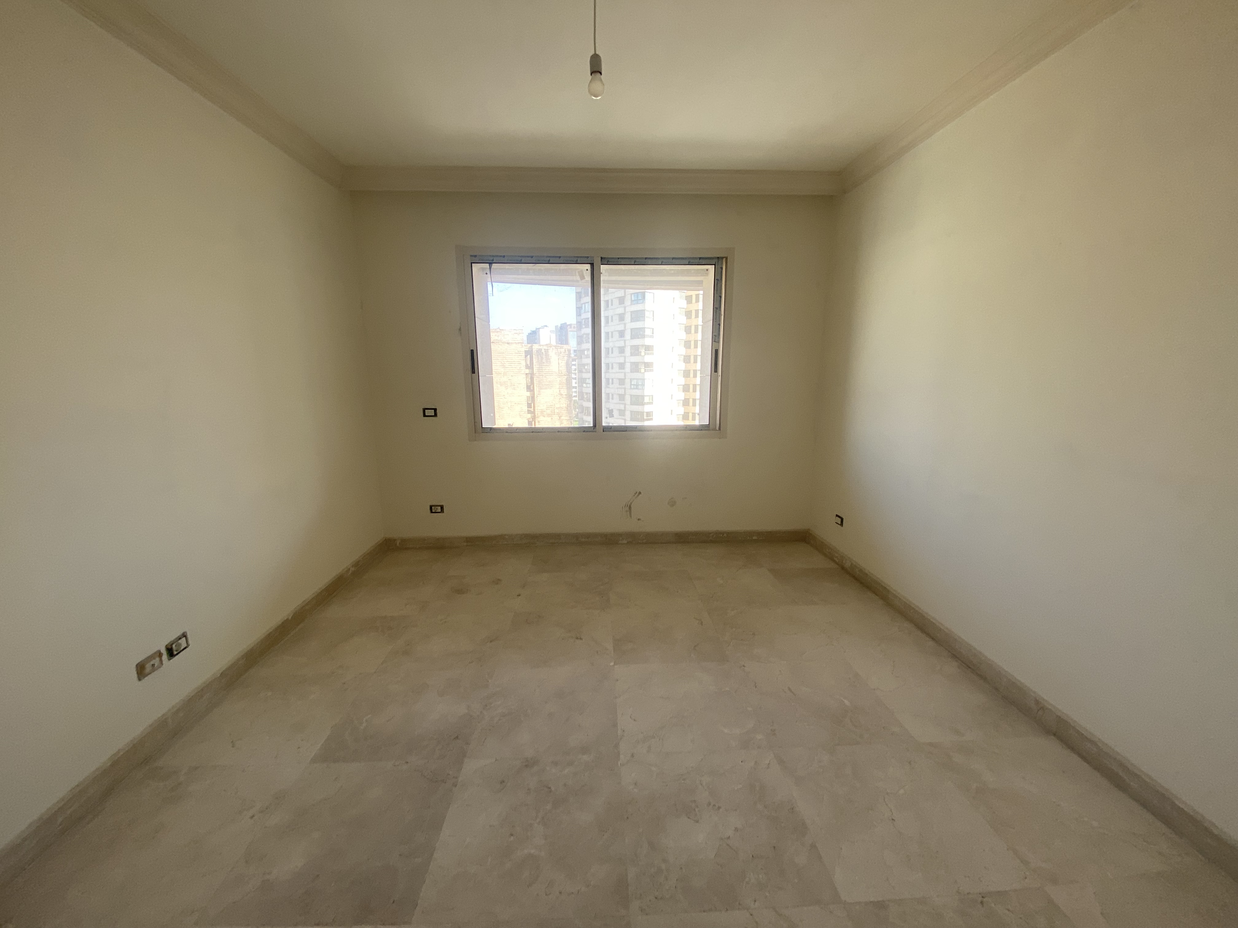 Raouche, Beirut, Lebanon, 4 Bedrooms Bedrooms, 4 Rooms Rooms,5 BathroomsBathrooms,Apartment,Buy,11246592729