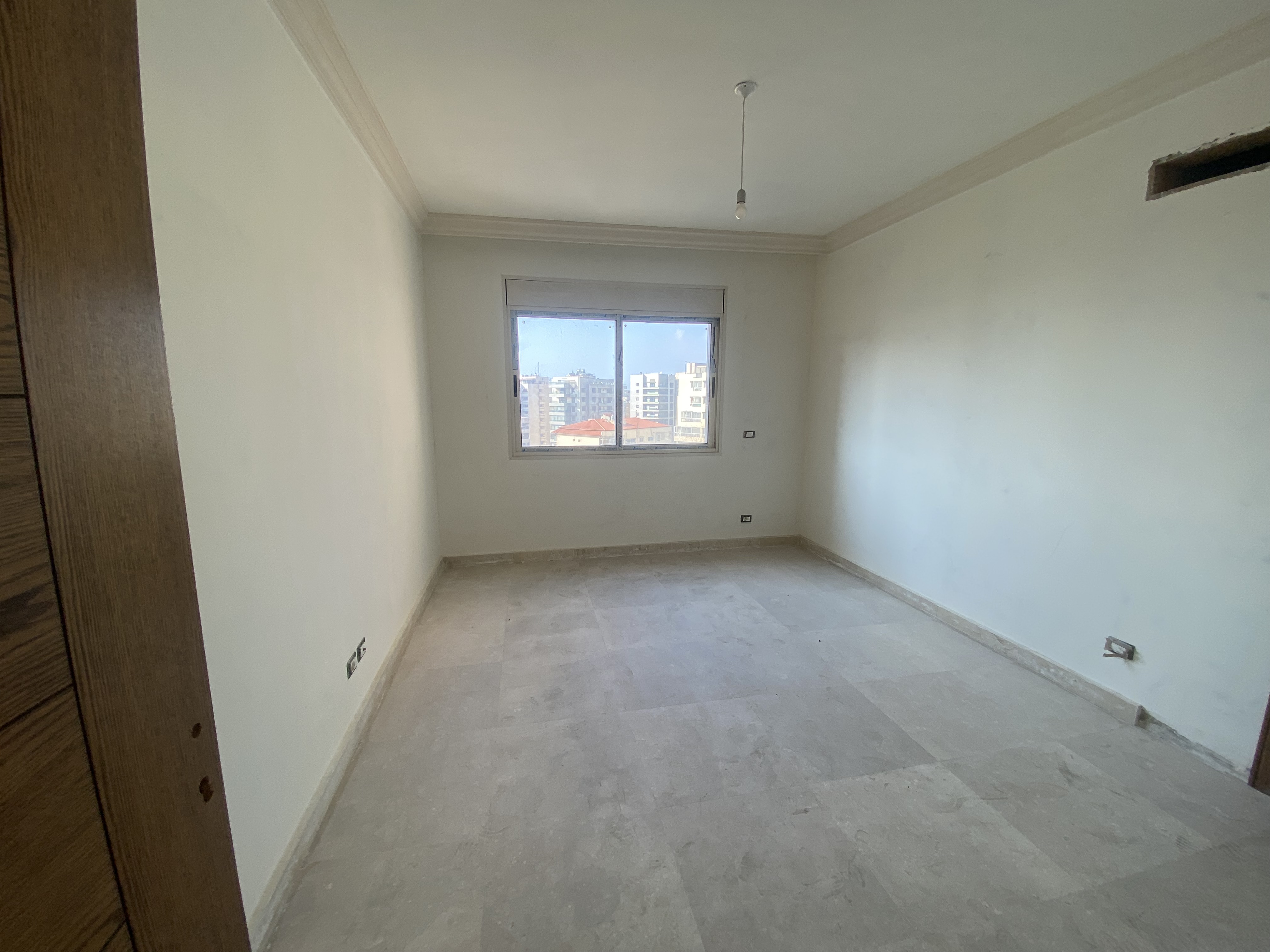 Raouche, Beirut, Lebanon, 4 Bedrooms Bedrooms, 4 Rooms Rooms,5 BathroomsBathrooms,Apartment,Buy,11246592729