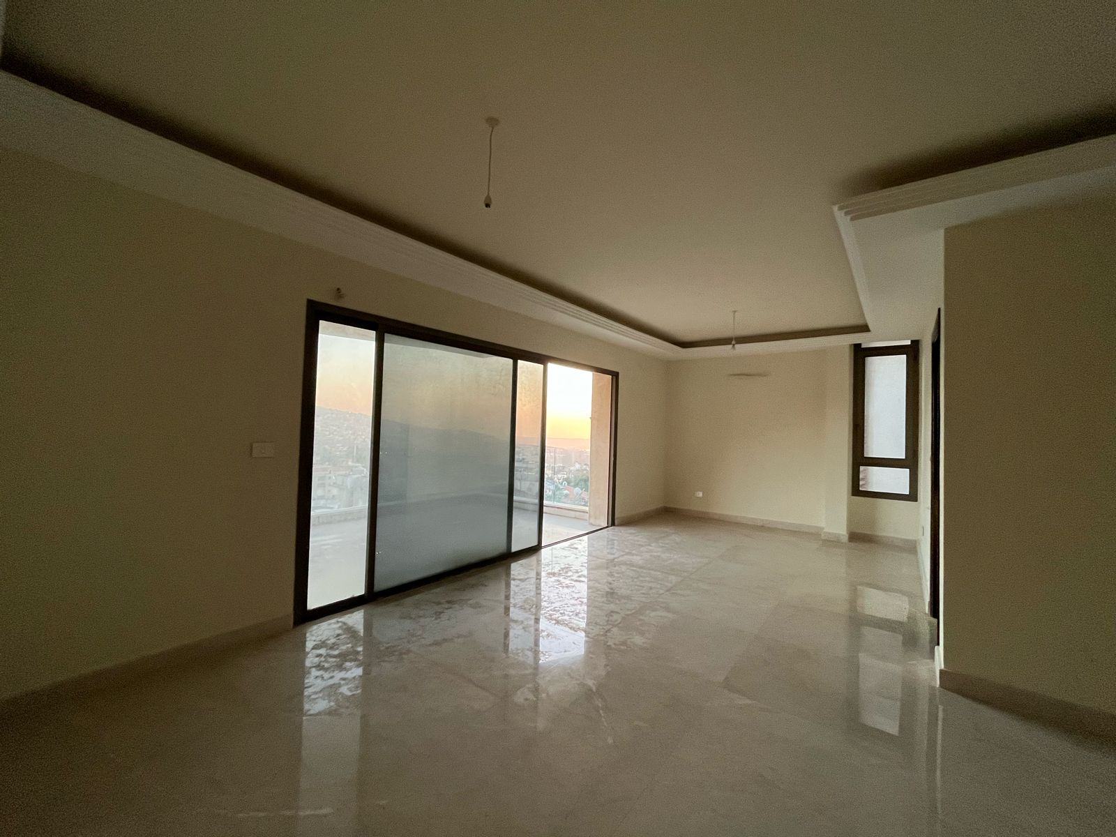 Sehaileh, Keserwen, Mount Lebanon, 3 Bedrooms Bedrooms, 3 Rooms Rooms,4 BathroomsBathrooms,Apartment,Buy,11290645434