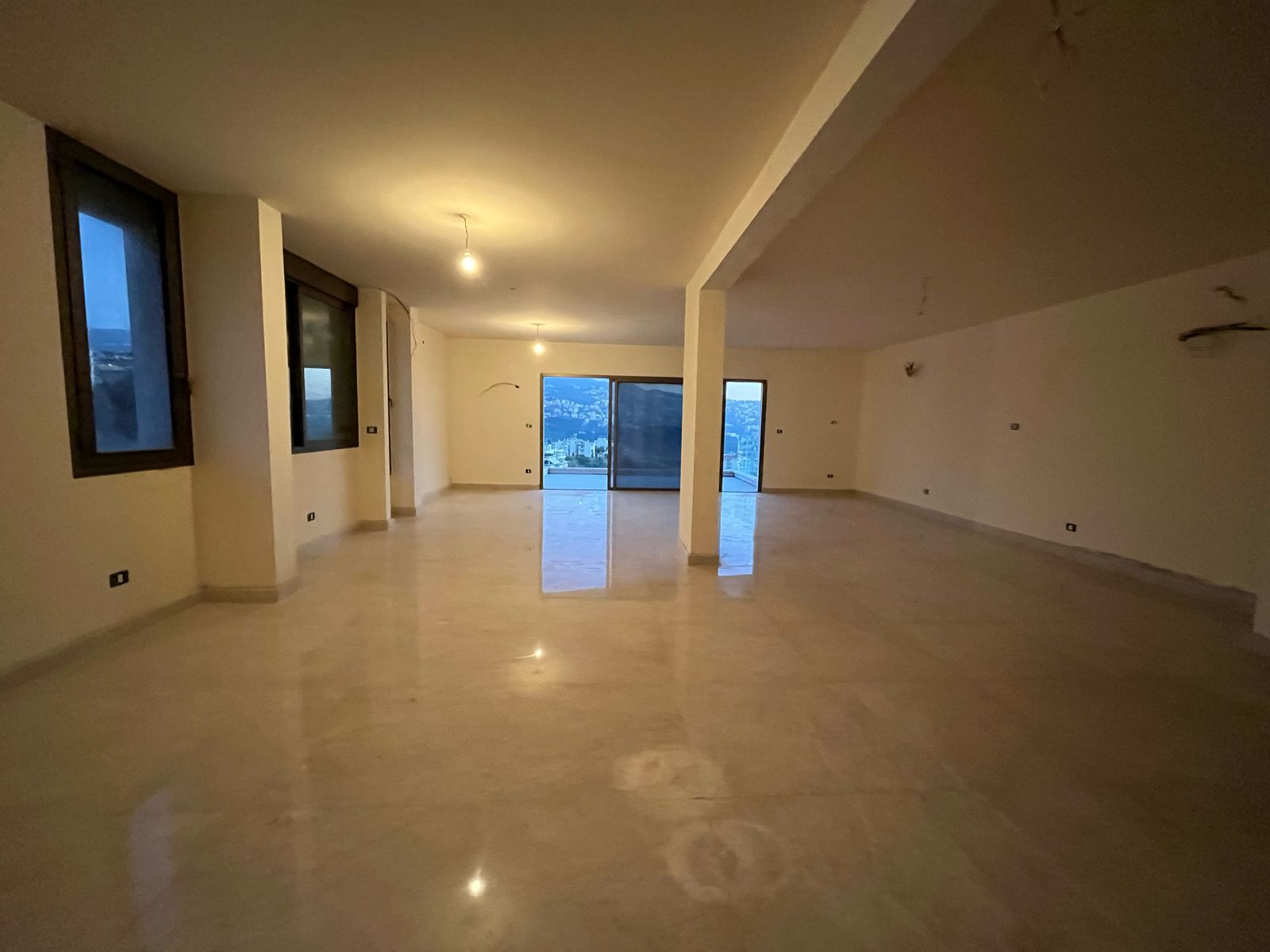 Sehaileh, Keserwen, Mount Lebanon, 3 Bedrooms Bedrooms, 3 Rooms Rooms,4 BathroomsBathrooms,Duplex,Buy,11306821334