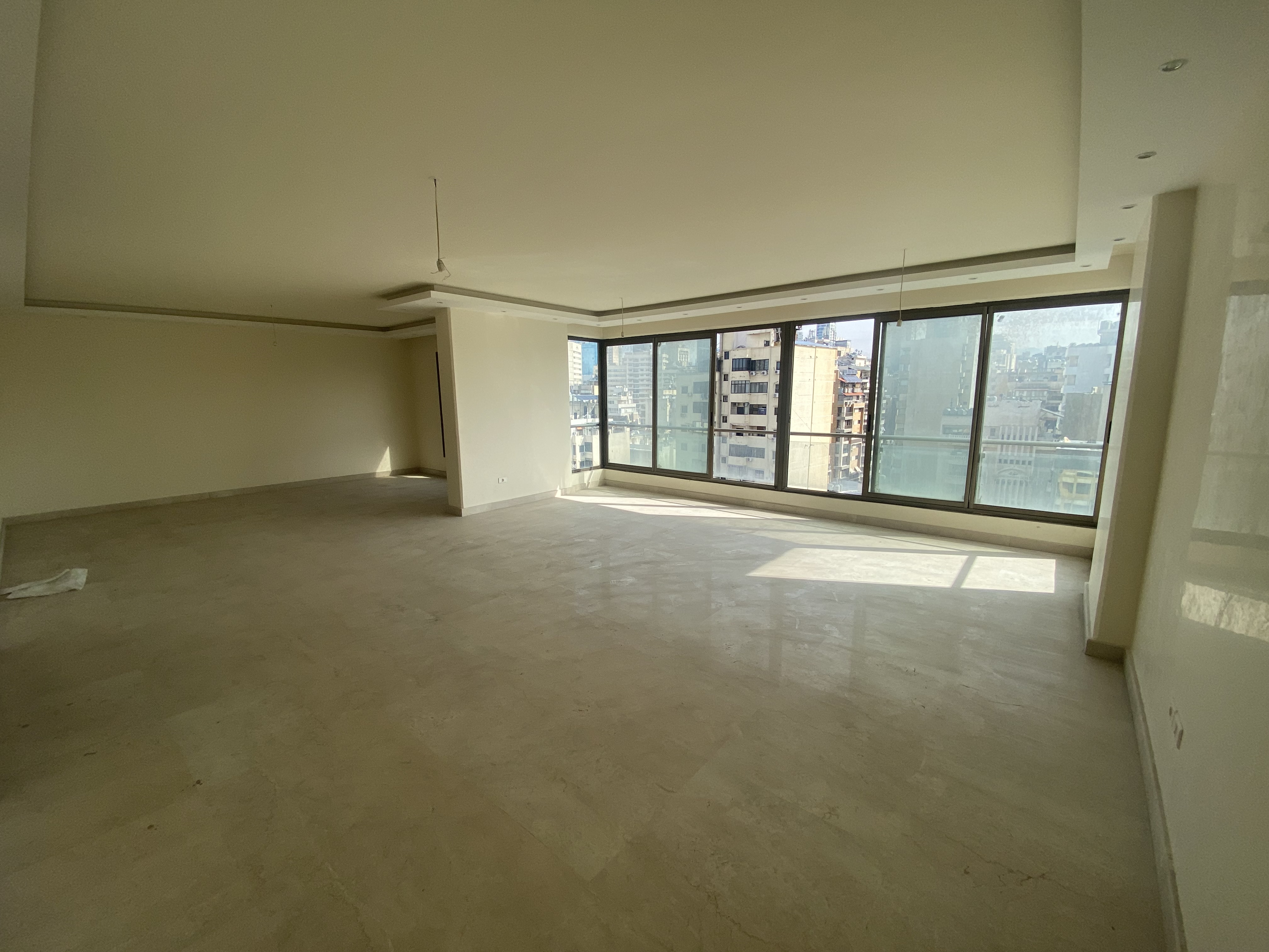 Ras Al Nabaa, Beirut, Beirut, 3 Bedrooms Bedrooms, 3 Rooms Rooms,3 BathroomsBathrooms,Apartment,Buy,11318672090