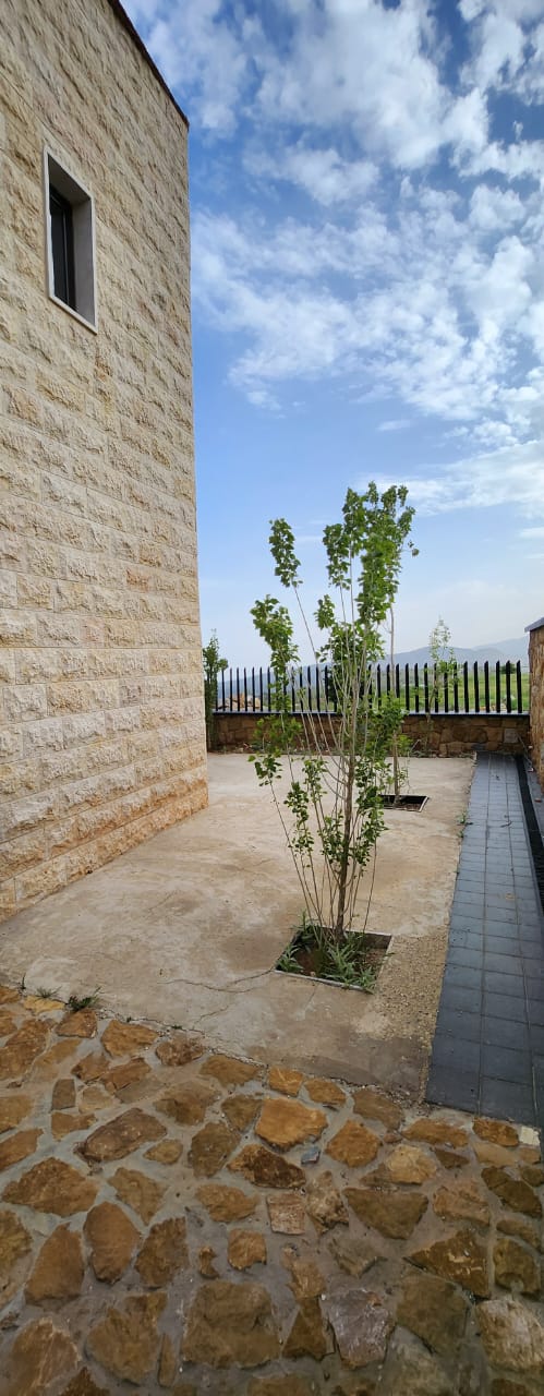 Laqlouq, Jbeil, Lebanon, 3 Bedrooms Bedrooms, 3 Rooms Rooms,4 BathroomsBathrooms,Chalet,Buy,11410661339