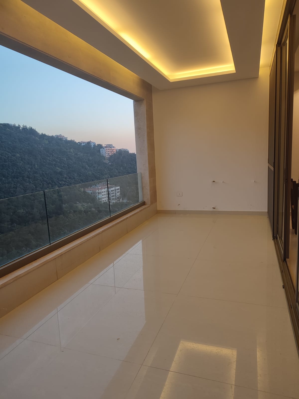 Bayada, Metn, Mount Lebanon, 3 Bedrooms Bedrooms, 3 Rooms Rooms,4 BathroomsBathrooms,Apartment,Buy,12101598676