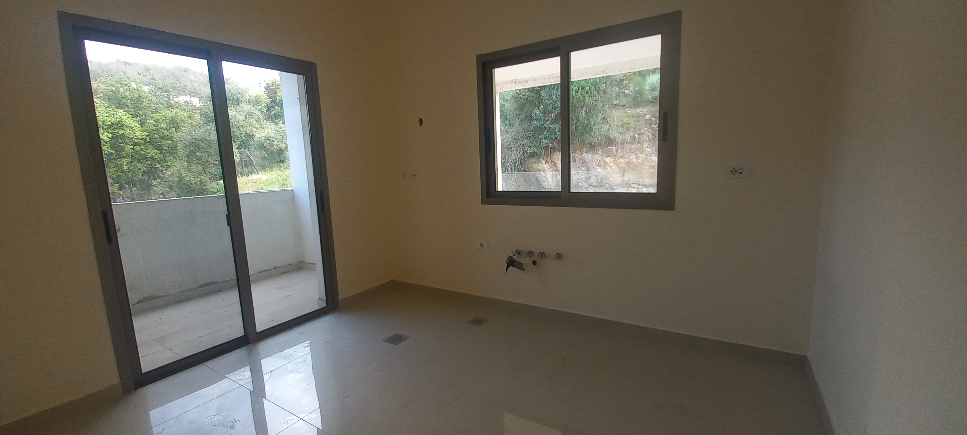 Tabarja, Keserwen, Lebanon, 2 Bedrooms Bedrooms, 2 Rooms Rooms,2 BathroomsBathrooms,Apartment,Buy,12415477733