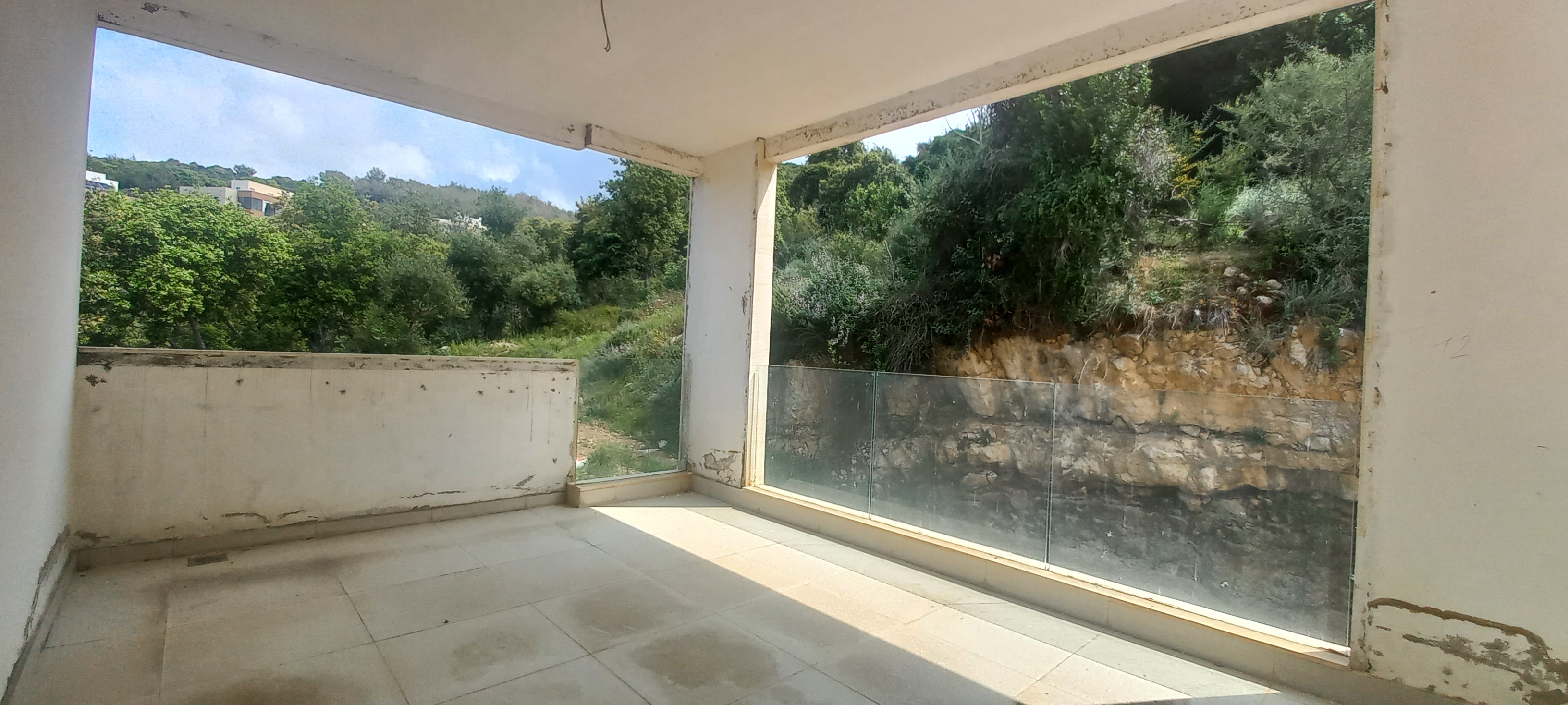 Tabarja, Keserwen, Lebanon, 2 Bedrooms Bedrooms, 2 Rooms Rooms,2 BathroomsBathrooms,Apartment,Buy,12415477733