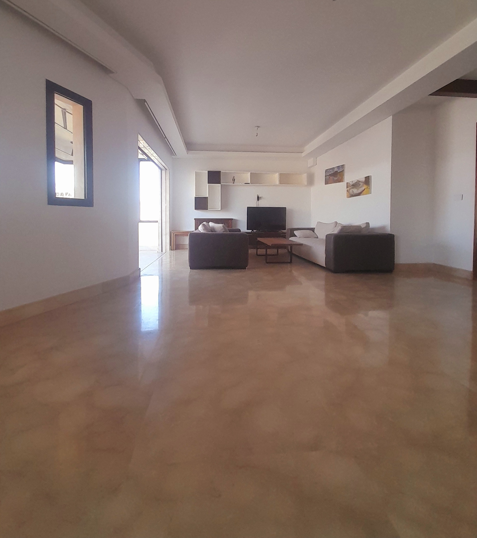 Achrafieh, Beirut, Beirut, 3 Bedrooms Bedrooms, 3 Rooms Rooms,3 BathroomsBathrooms,Apartment,Rent,12717550828