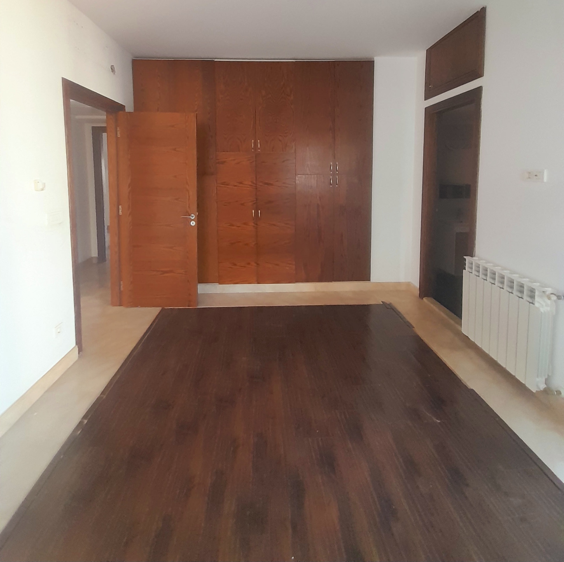 Achrafieh, Beirut, Beirut, 3 Bedrooms Bedrooms, 3 Rooms Rooms,3 BathroomsBathrooms,Apartment,Rent,12717550828