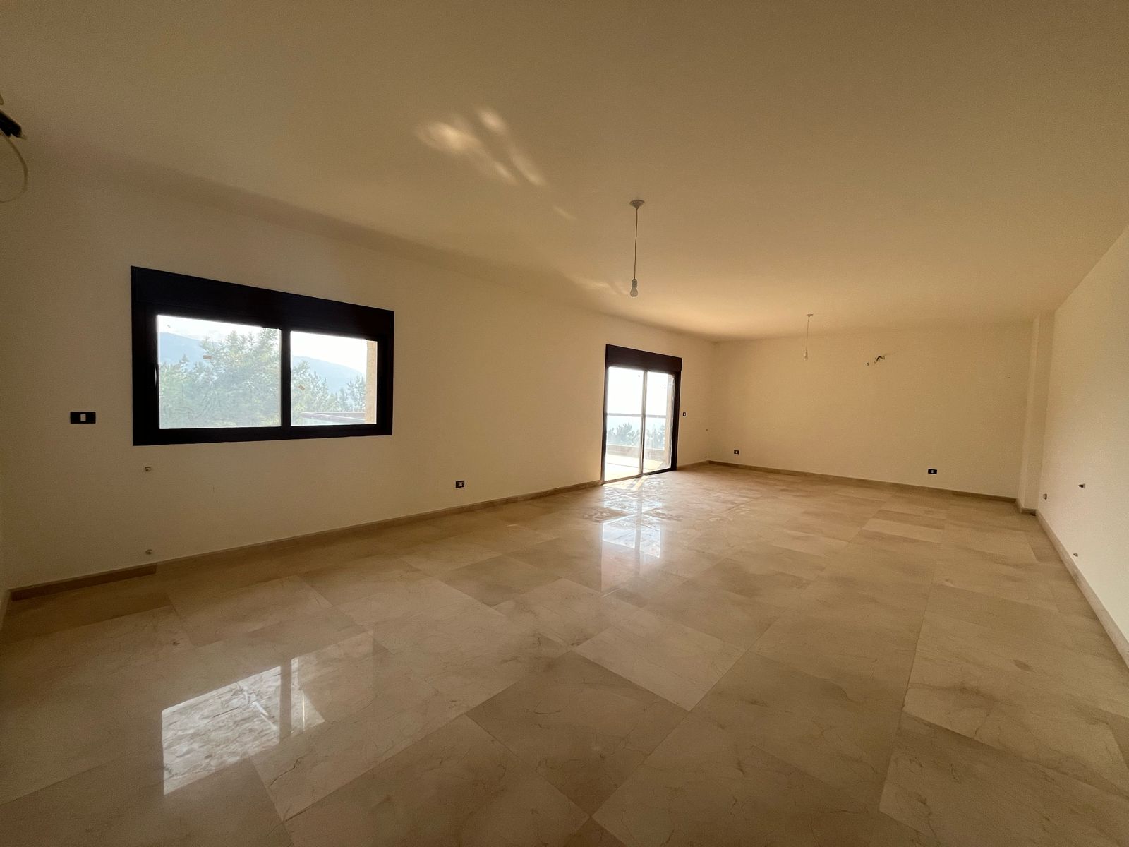 Sehaileh, Keserwen, Mount Lebanon, 3 Bedrooms Bedrooms, 3 Rooms Rooms,4 BathroomsBathrooms,Apartment,Rent,12716657901