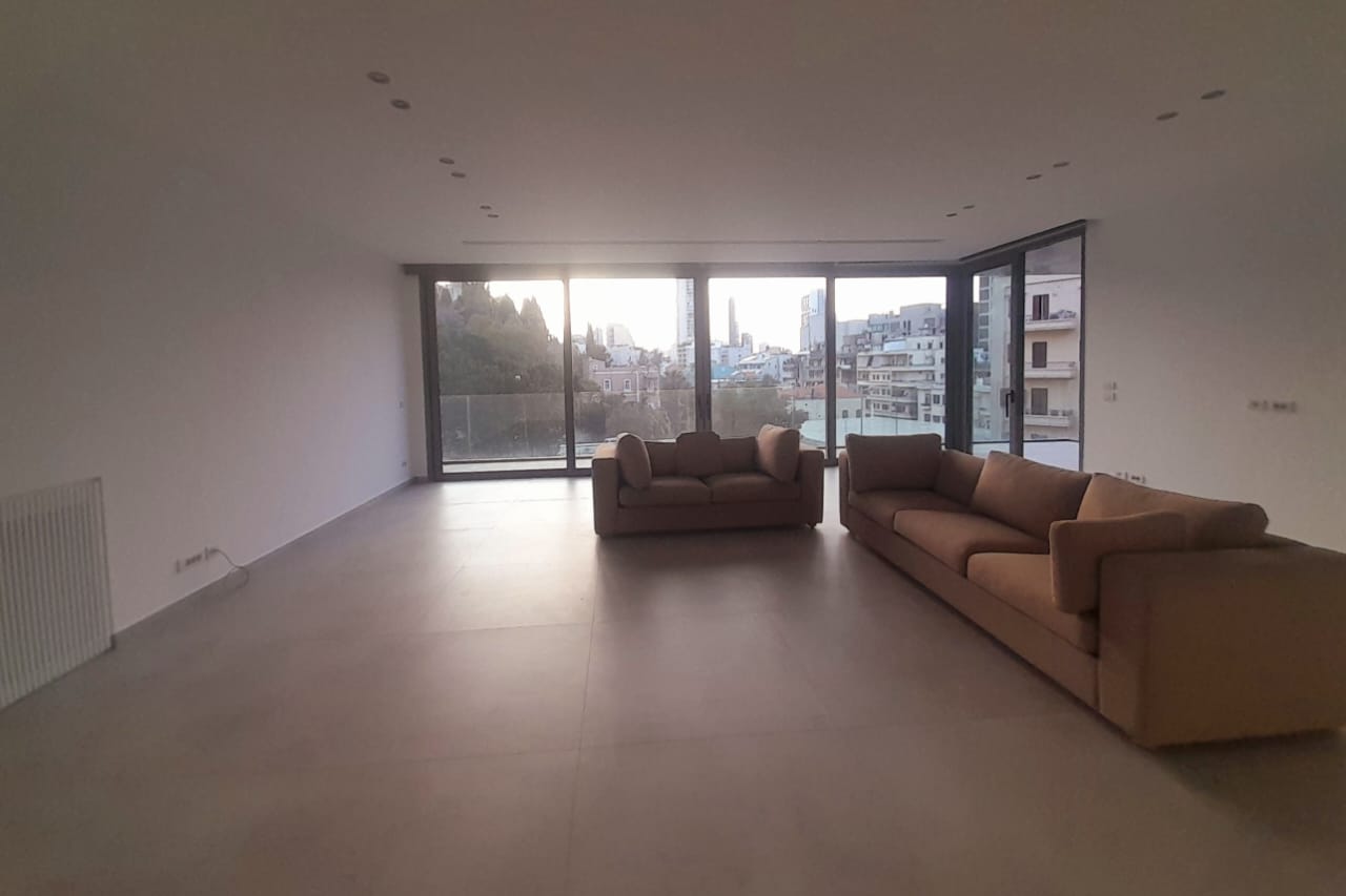 Gemmayzeh, Beirut, Beirut, 3 Bedrooms Bedrooms, 3 Rooms Rooms,3 BathroomsBathrooms,Apartment,Rent,12889614288