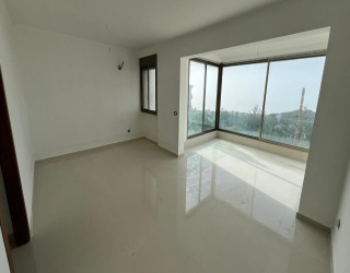 Apartment with View for Sale in El Otshane