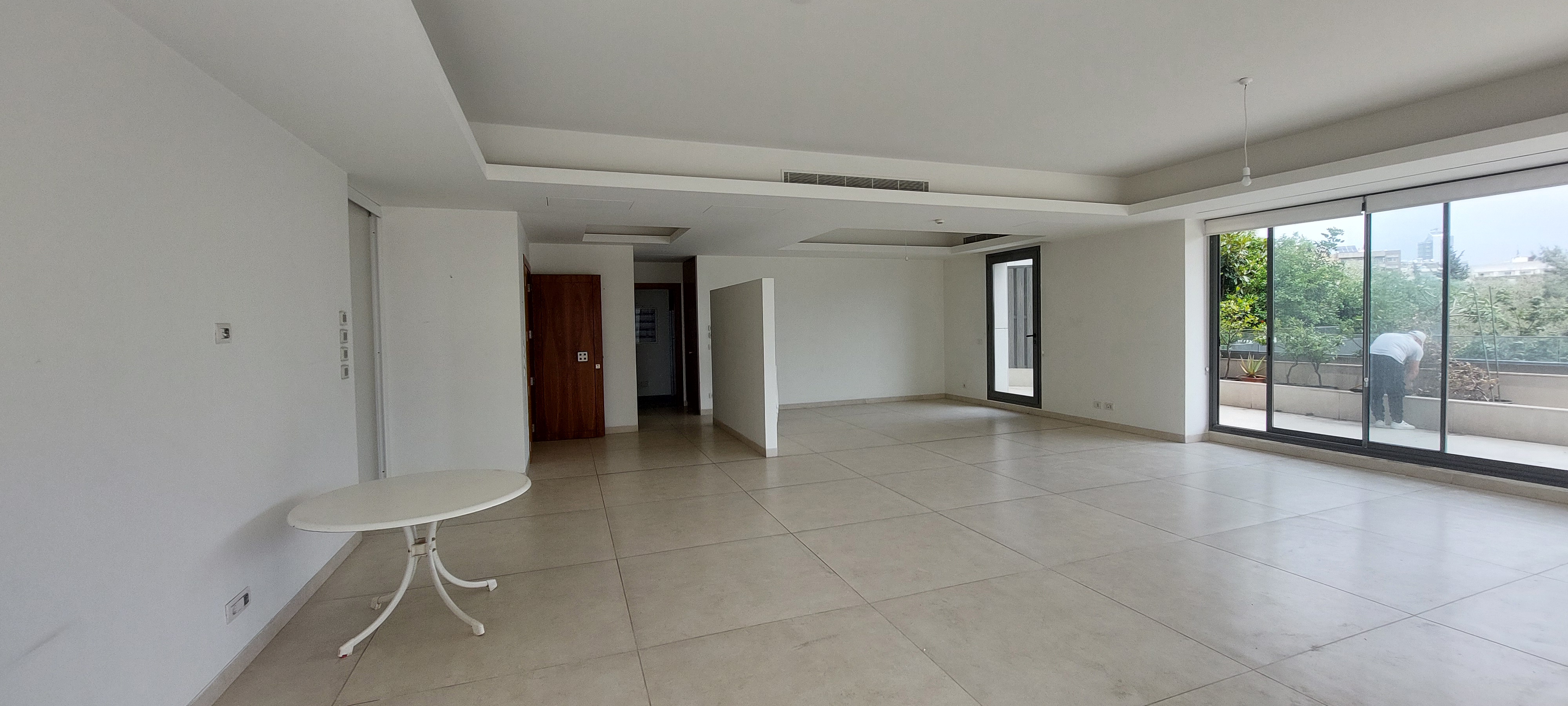 Achrafieh, Beirut, Beirut, 3 Bedrooms Bedrooms, 3 Rooms Rooms,5 BathroomsBathrooms,Apartment,Rent,13275237855