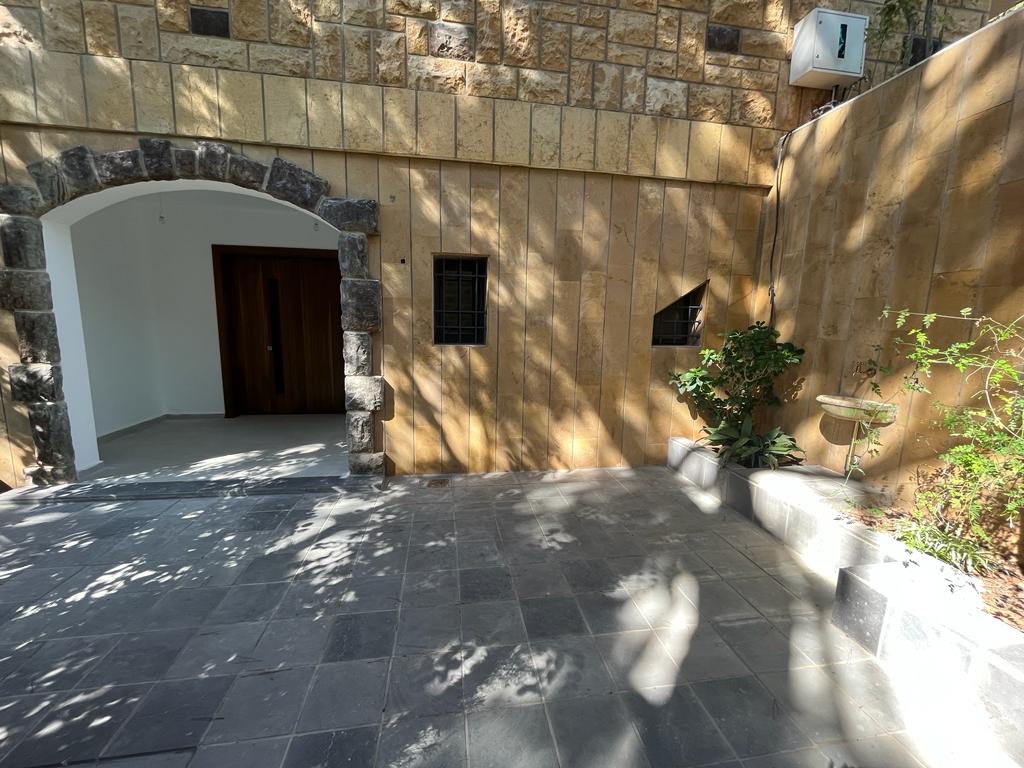 Broummana, Metn, Mount Lebanon, 3 Bedrooms Bedrooms, 3 Rooms Rooms,4 BathroomsBathrooms,Apartment,Rent,14174520271