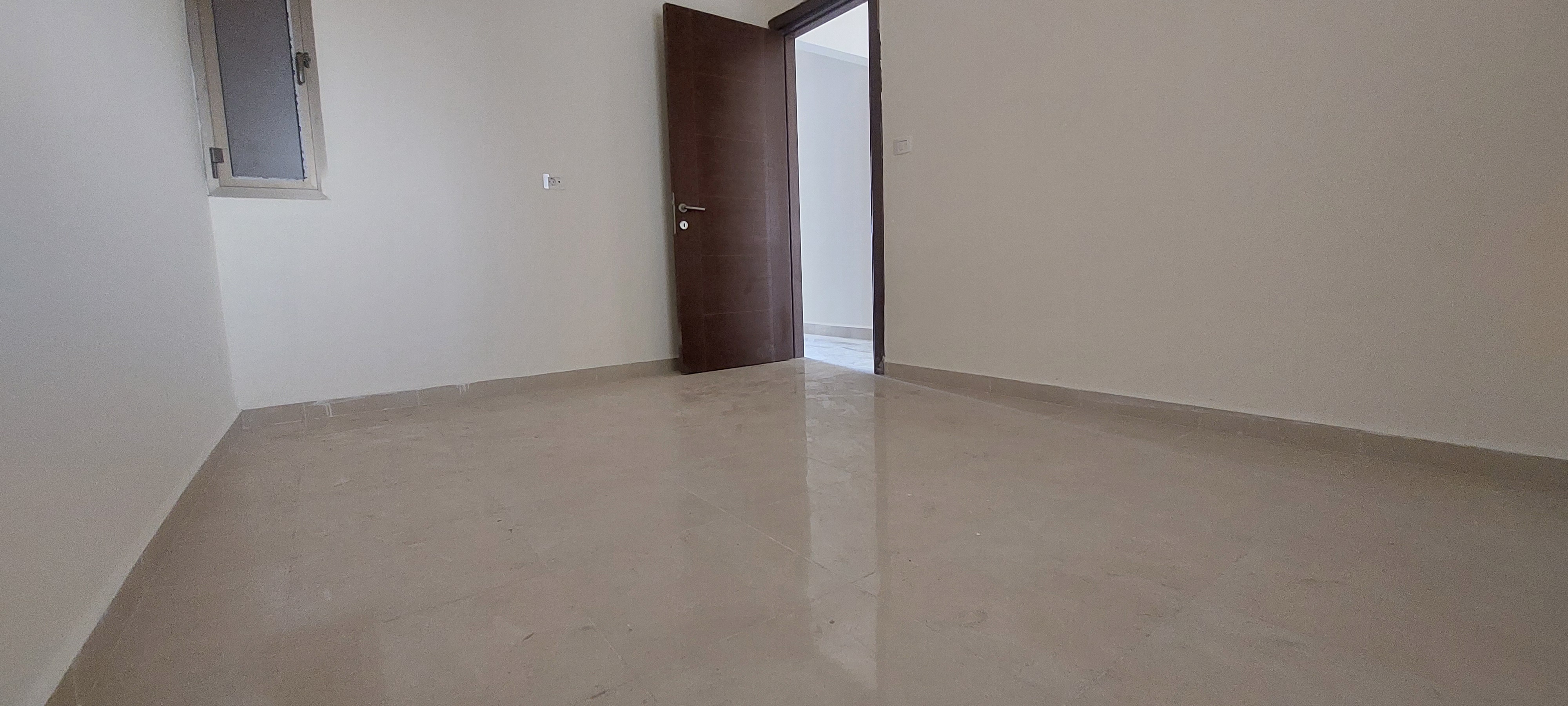 Achrafieh, Beirut, Beirut, 3 Bedrooms Bedrooms, 3 Rooms Rooms,2 BathroomsBathrooms,Apartment,Buy,14688823227