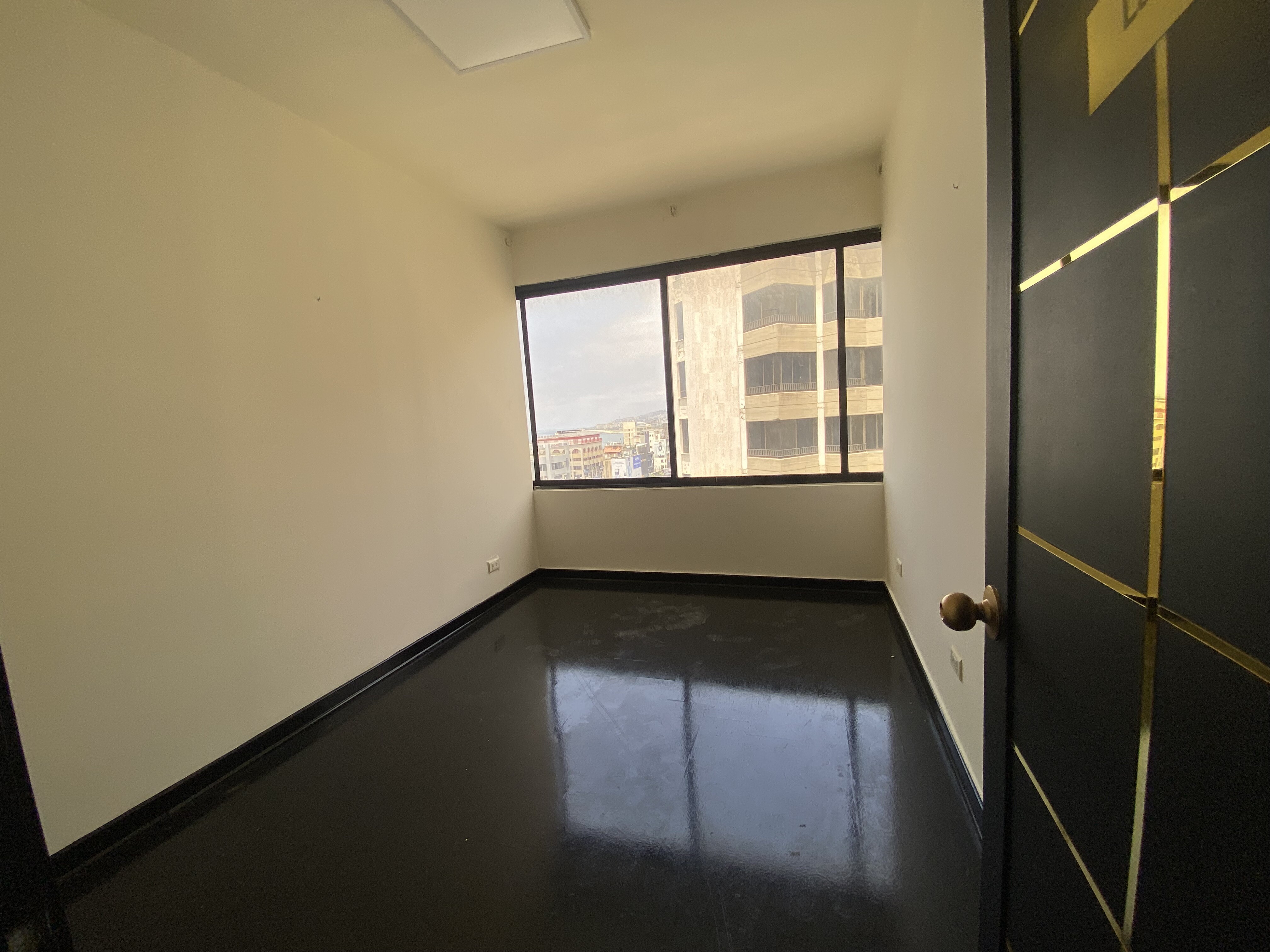 Zalka, Metn, Lebanon, ,2 BathroomsBathrooms,Office,Rent,15372036560