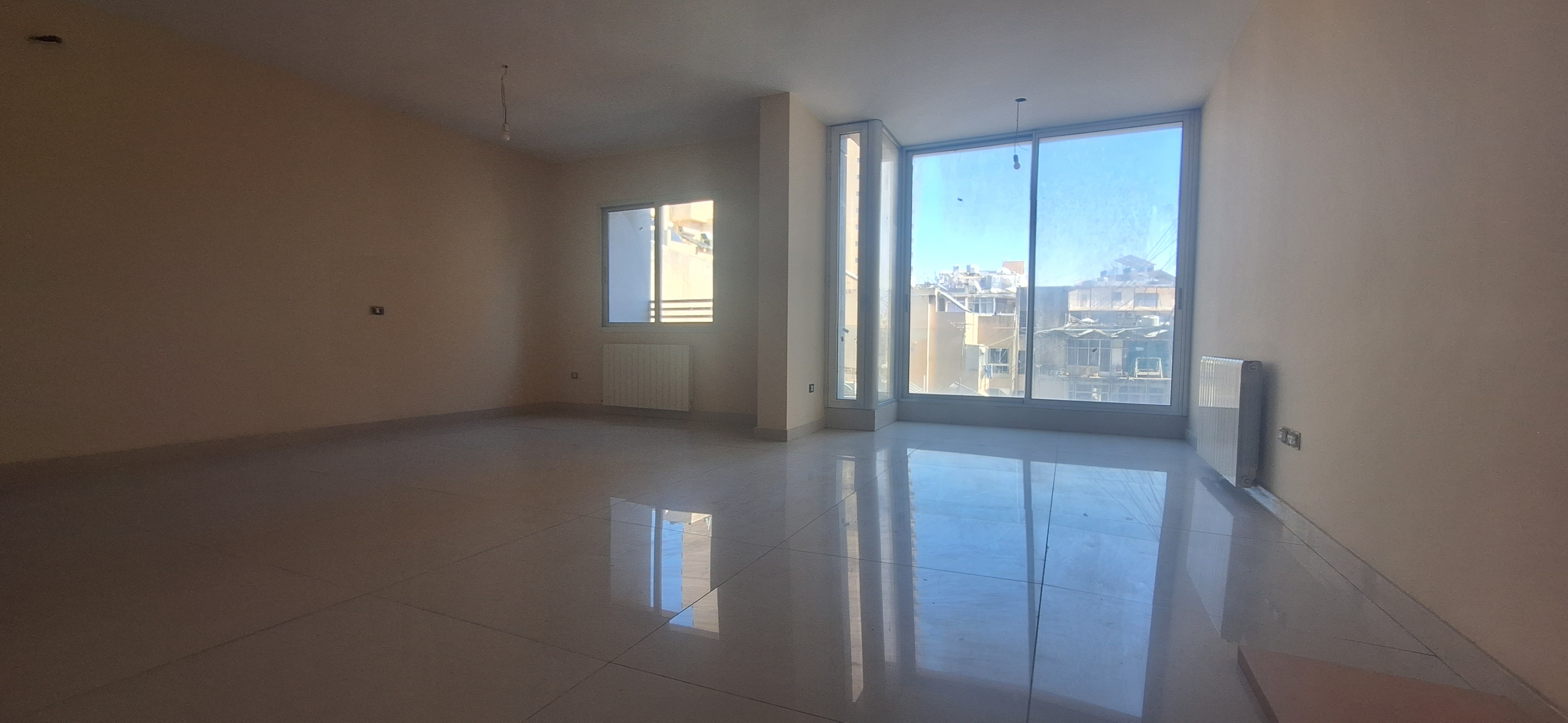 Achrafieh, Beirut, Lebanon, 3 Bedrooms Bedrooms, 3 Rooms Rooms,4 BathroomsBathrooms,Duplex,Buy,15386707922