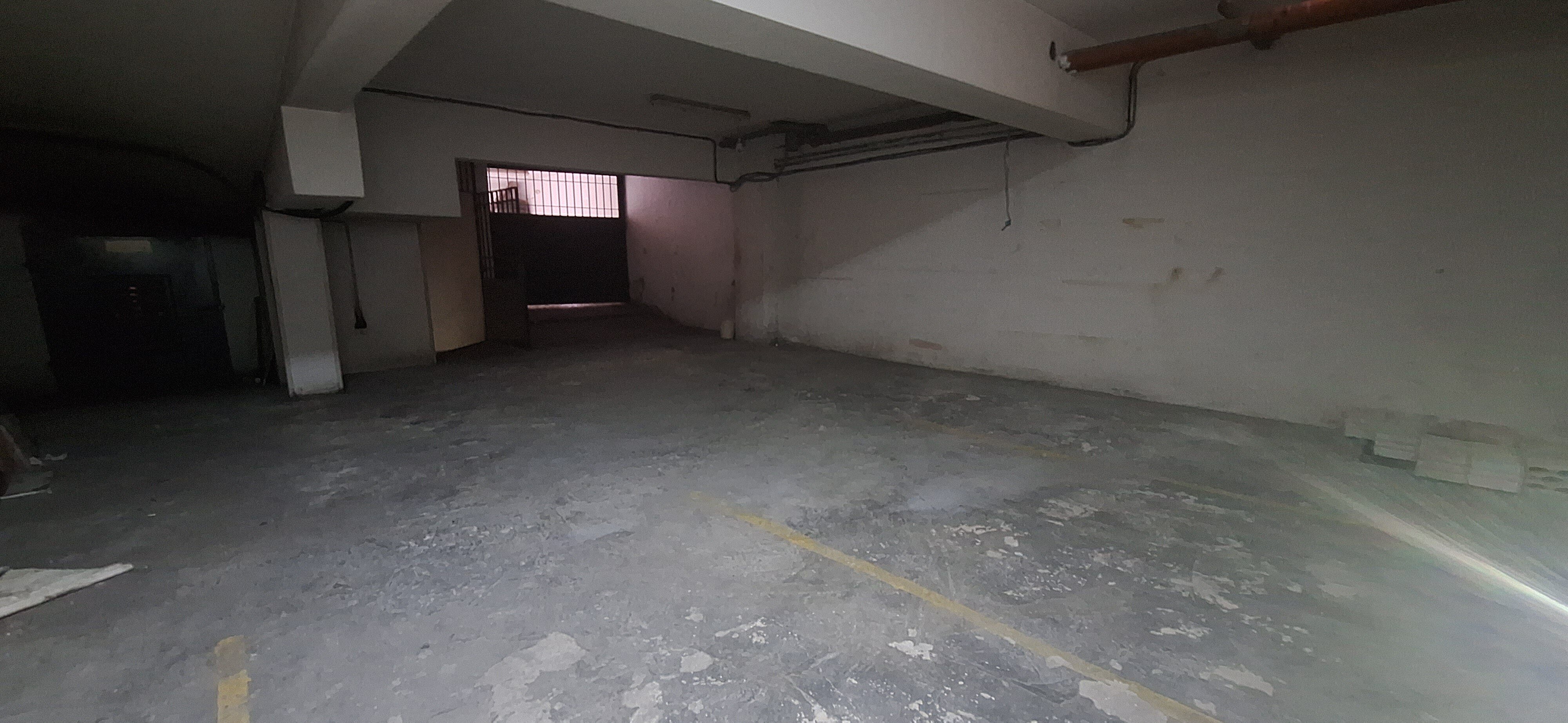 Achrafieh, Beirut, Beirut, ,Warehouse,Rent,15407770045