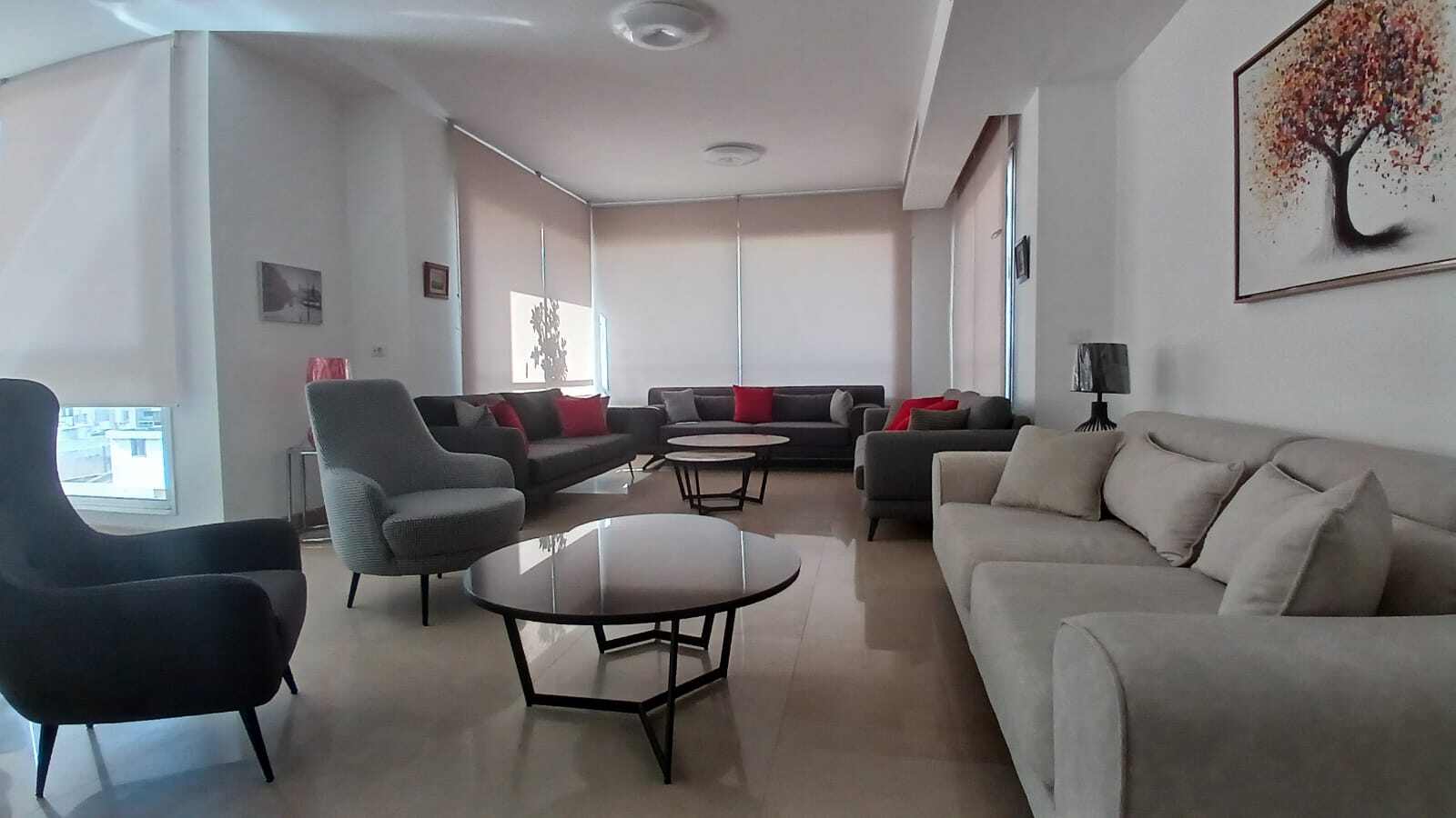 Achrafieh, Beirut, Beirut, 3 Bedrooms Bedrooms, 3 Rooms Rooms,4 BathroomsBathrooms,Apartment,Rent,15406082804