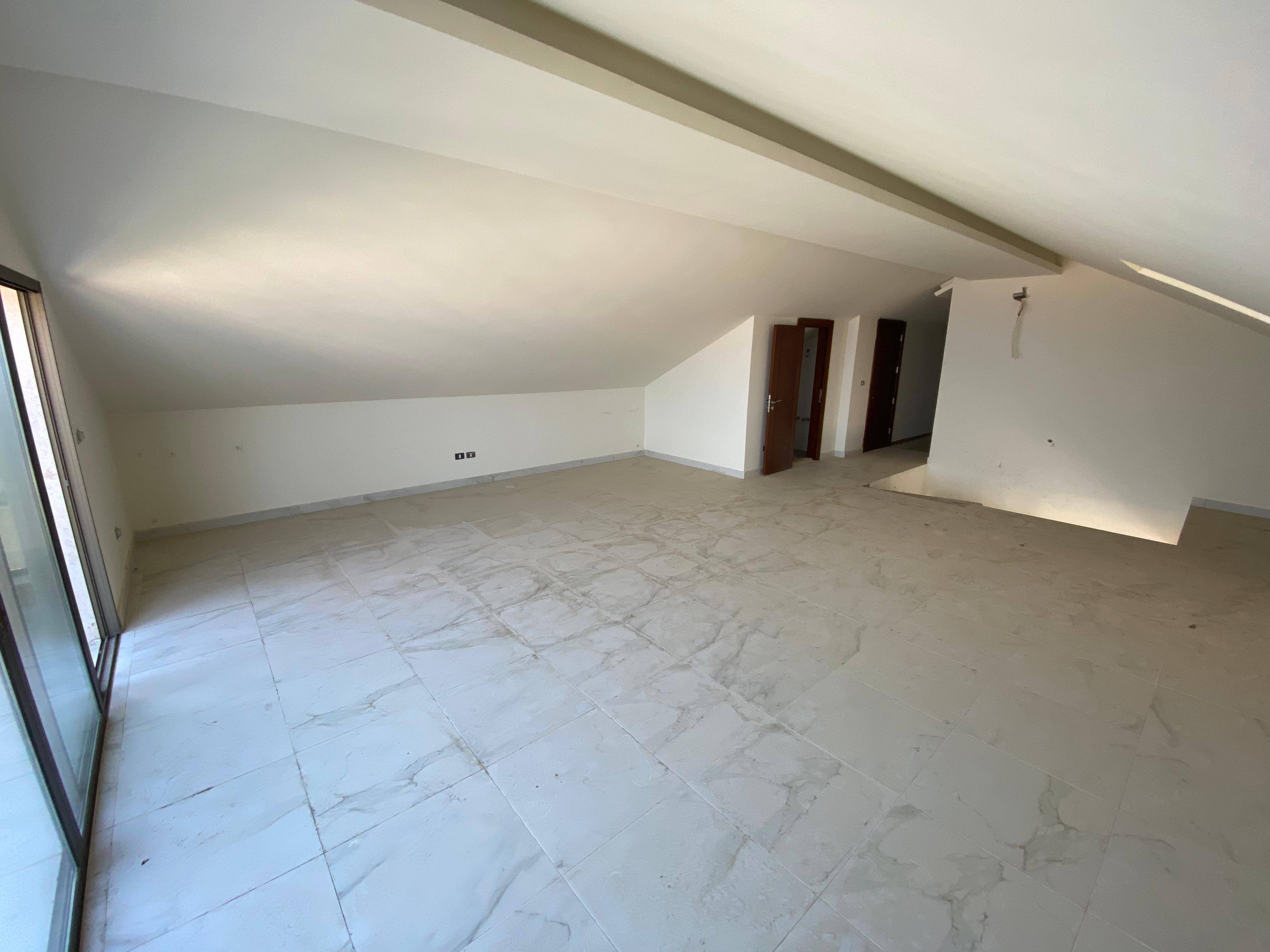 Halat - Jbeil, Jbeil, Mount Lebanon, 5 Bedrooms Bedrooms, 5 Rooms Rooms,6 BathroomsBathrooms,Duplex,Buy,15751773936