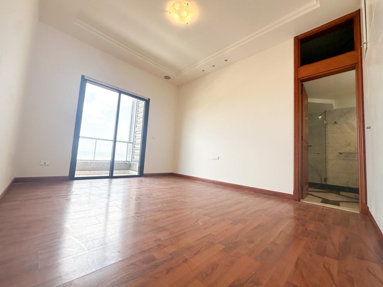 Gemmayzeh, Beirut, Beirut, 4 Bedrooms Bedrooms, 4 Rooms Rooms,5 BathroomsBathrooms,Apartment,Buy,16333244627