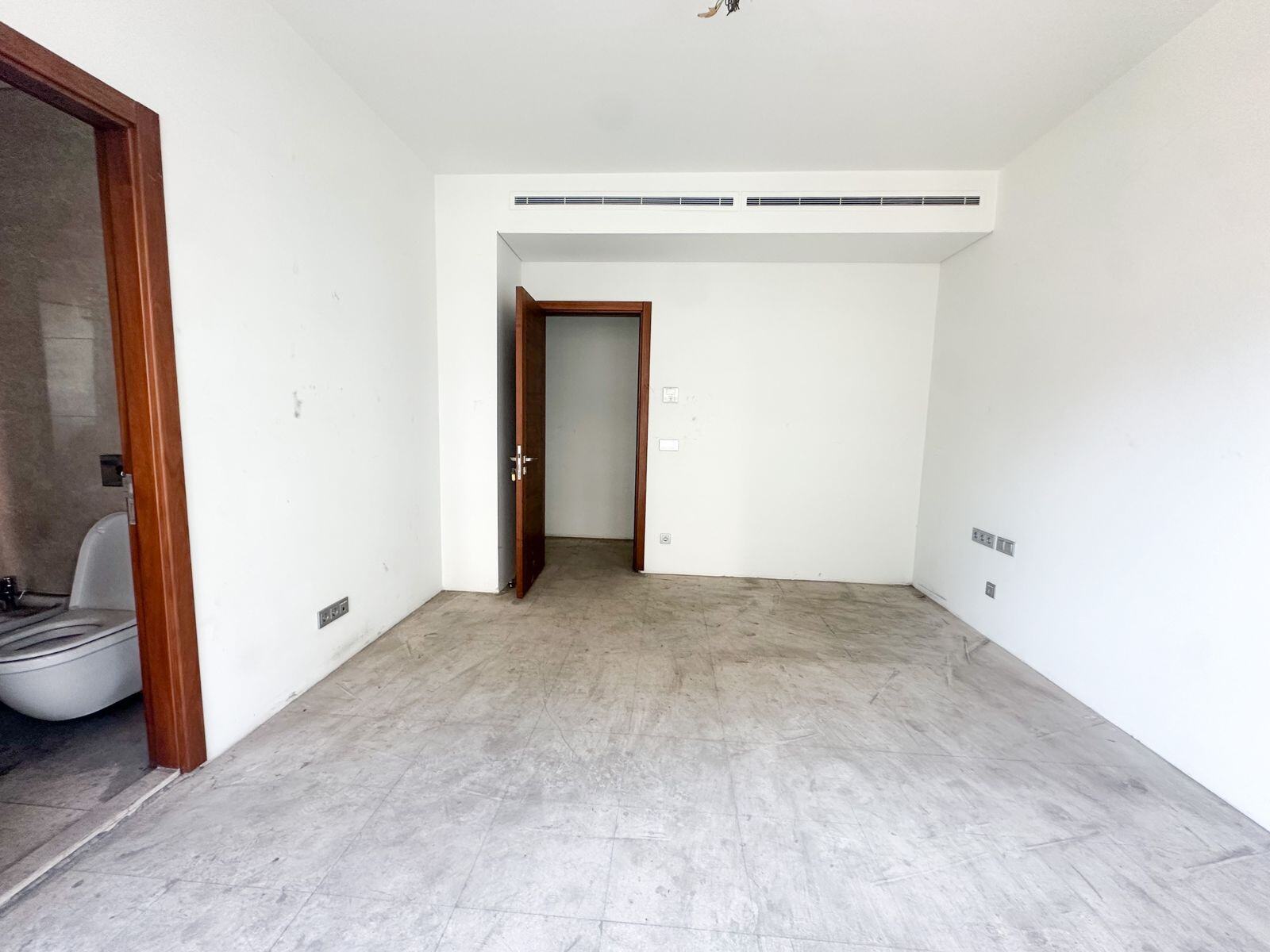 DownTown, Beirut, Beirut, 3 Bedrooms Bedrooms, 3 Rooms Rooms,4 BathroomsBathrooms,Apartment,Buy,16398867929