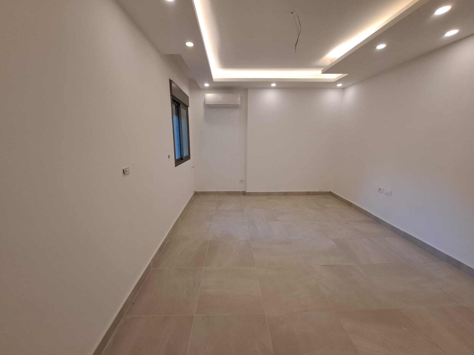 Hazmieh, Baabda, Mount Lebanon, 3 Bedrooms Bedrooms, 3 Rooms Rooms,4 BathroomsBathrooms,Apartment,Buy,16420452315