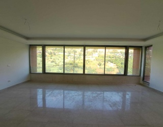 185m² Apartment with Mountain View for Sale in Hazmieh